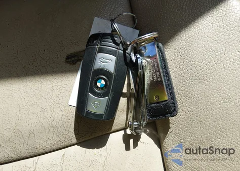 2011 BMW X5 xDrive35I/xDrive35I Premium/xDrive35I Sport Activity z USA, uszkodzony, nr VIN 5UXZV4C50BL409896